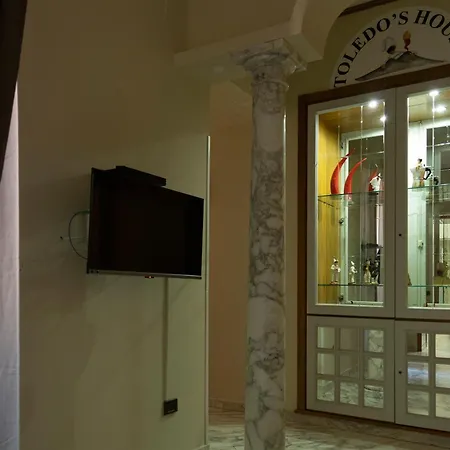 Гостевой дом Toledo's House *
